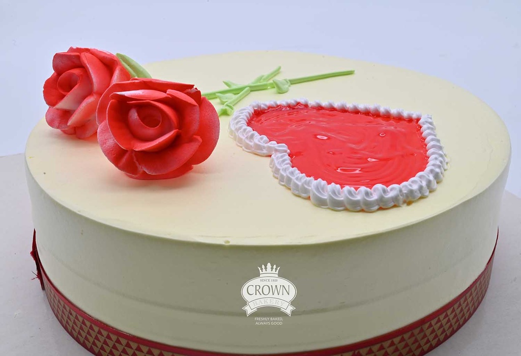 Strawberry Love Cake