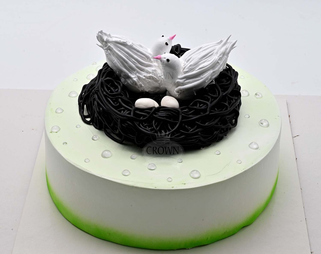 Vanilla Sparrows Nest Cake