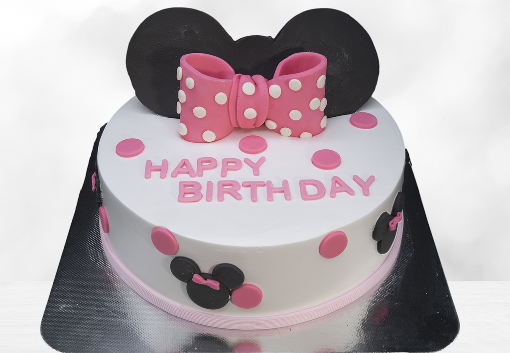 Little Minnie Love Cake